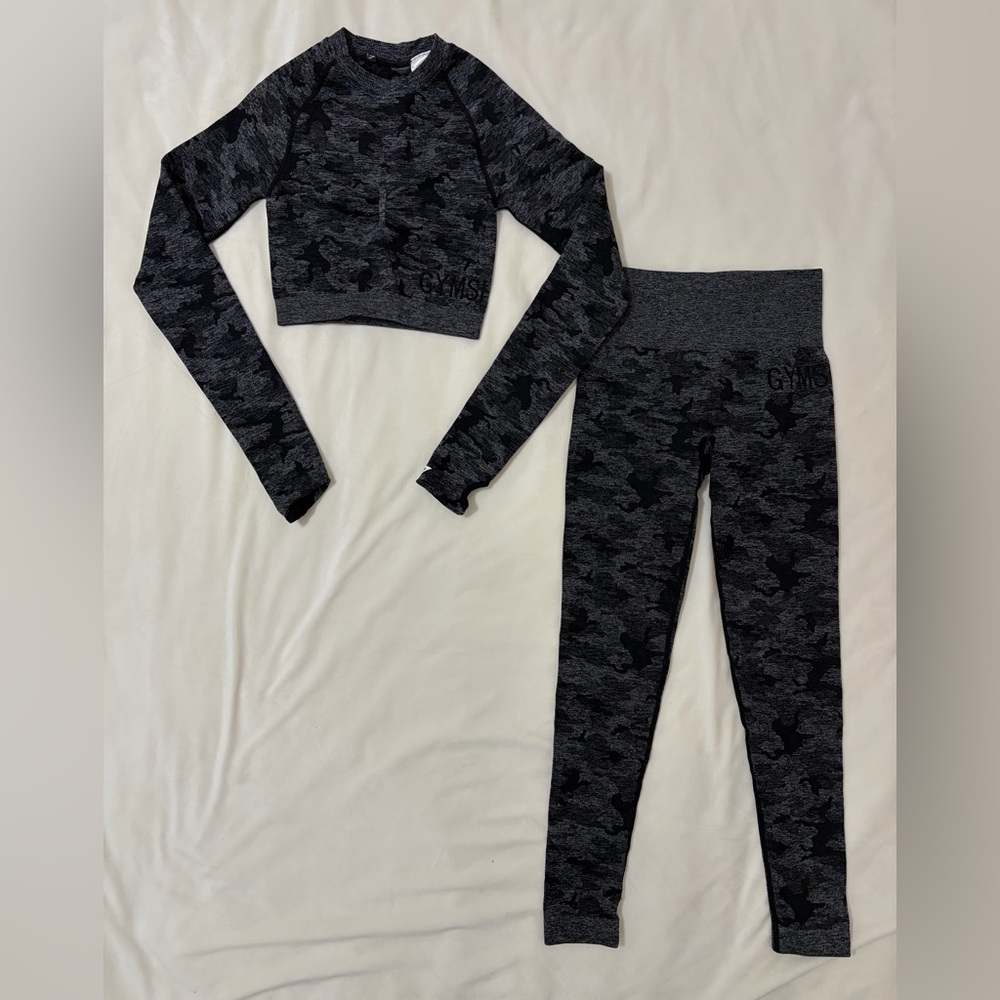 Women’s Gymshark Black Camo Workout Set